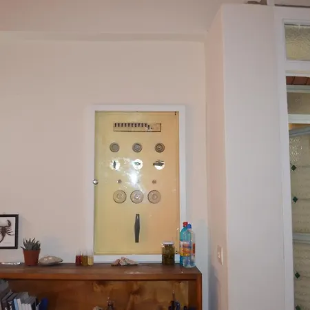Nick Apartment